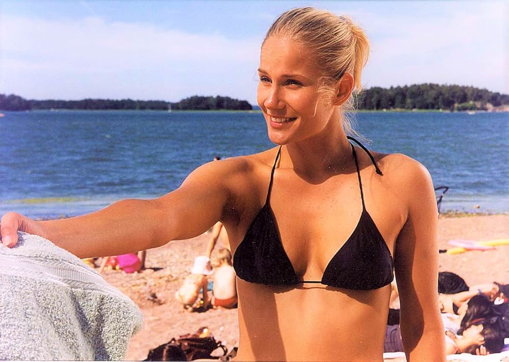 愛ではないすべて 貞節は欲望の怠慢。の画像