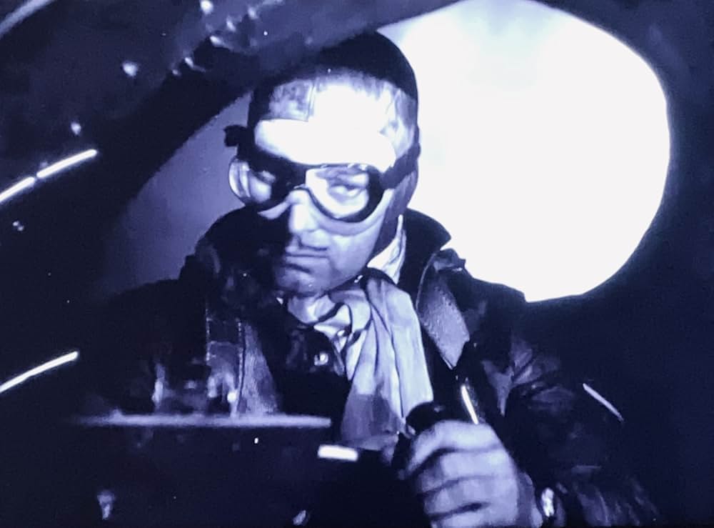 夜間飛行の画像