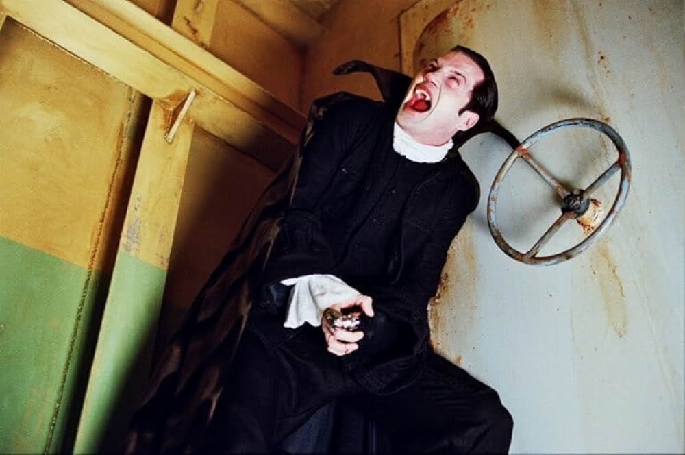 ヴァン・ヘルシングVSスペースドラキュラの画像