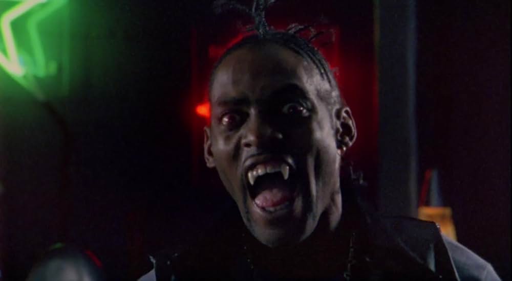 ヴァン・ヘルシングVSスペースドラキュラの画像