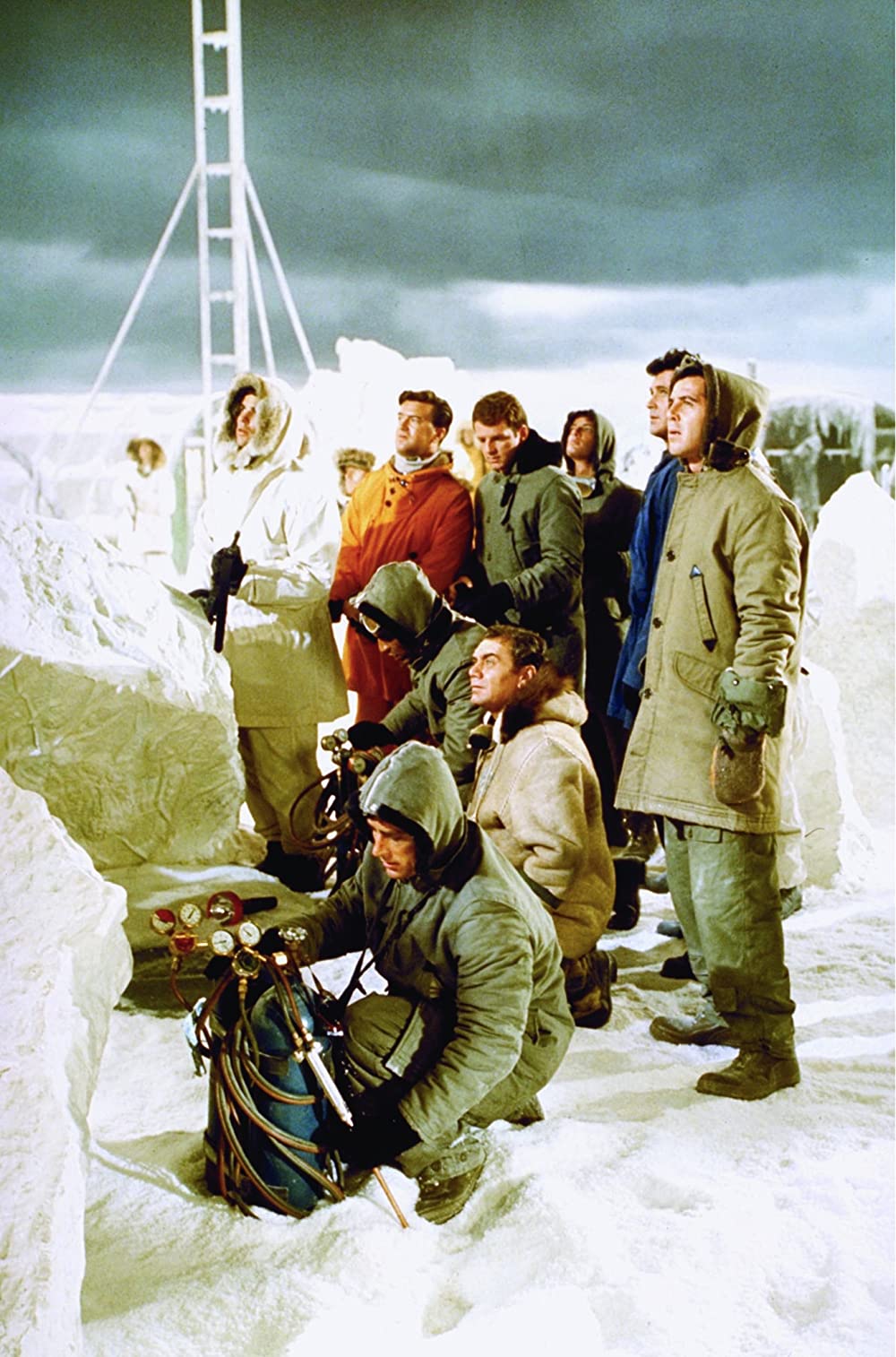 「北極の基地／潜航大作戦」アーネスト・ボーグナイン & ロック・ハドソン & Jed Allan & トニー・ビル & ロン・マサクの画像