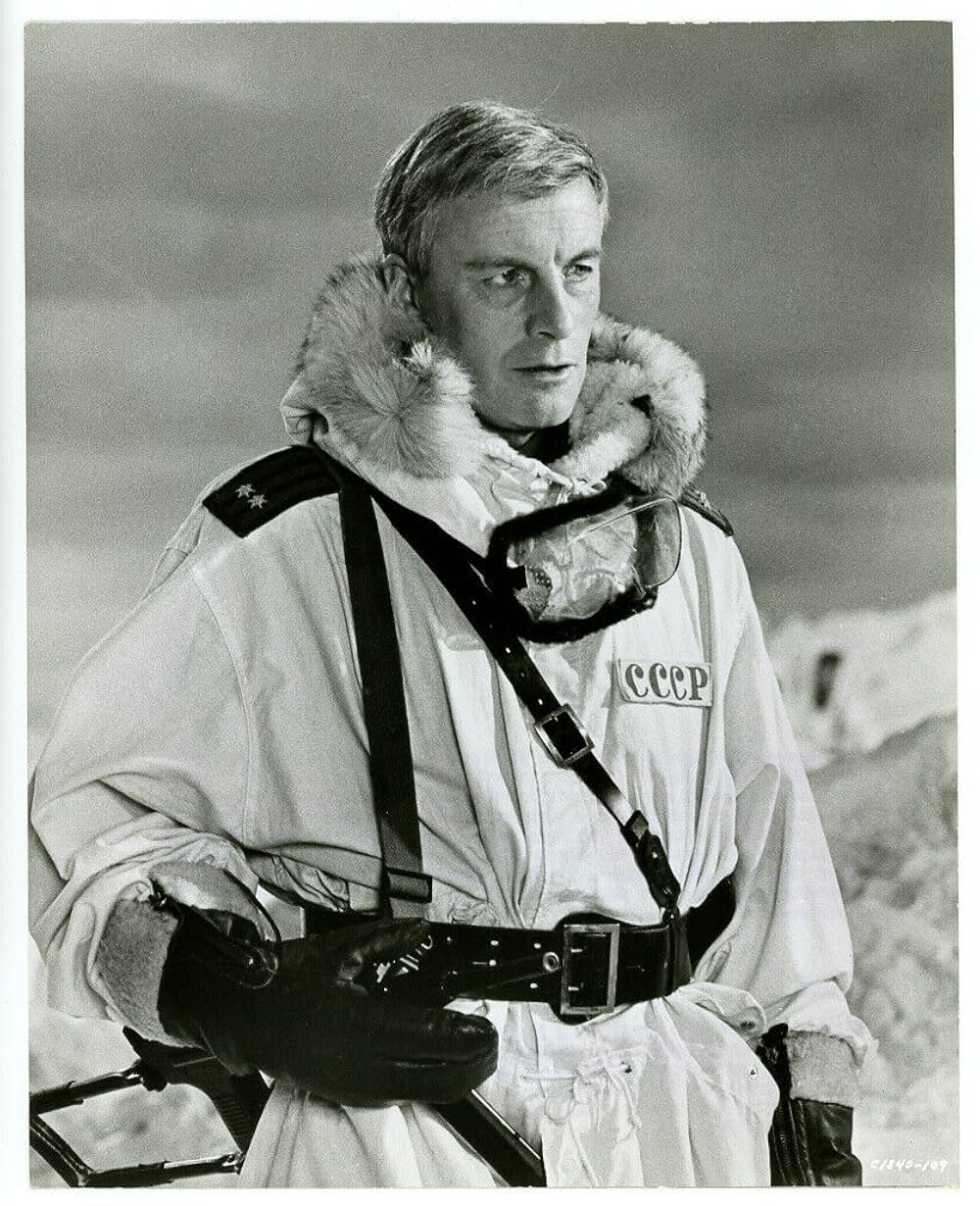 北極の基地／潜航大作戦の画像