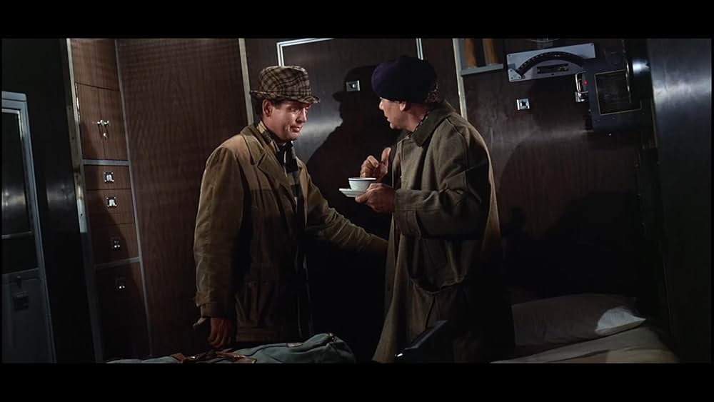 北極の基地／潜航大作戦の画像