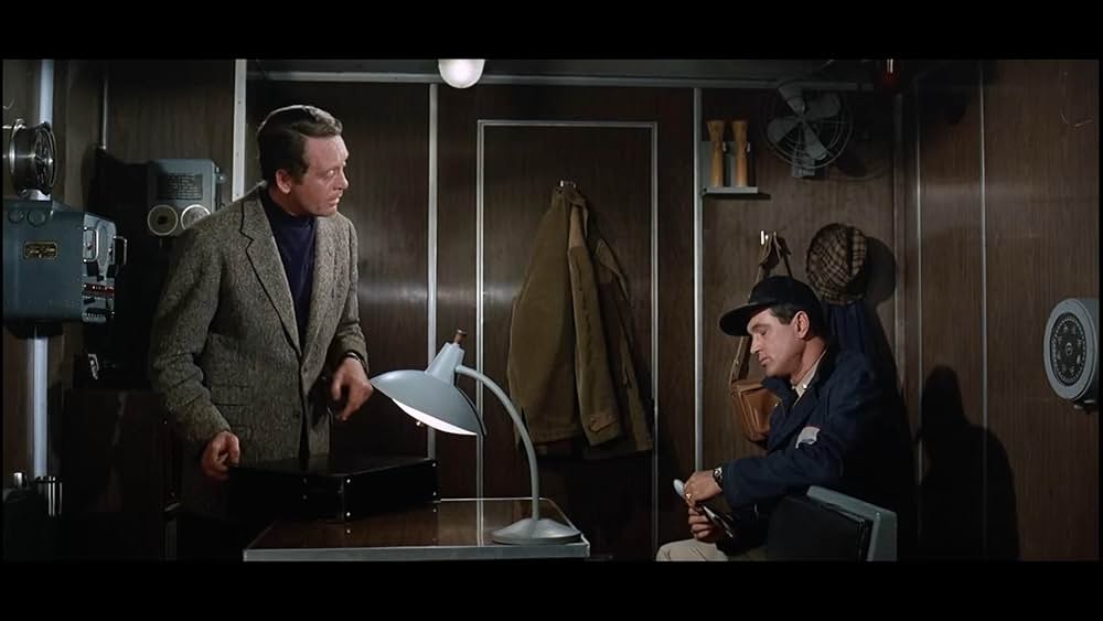 北極の基地／潜航大作戦の画像