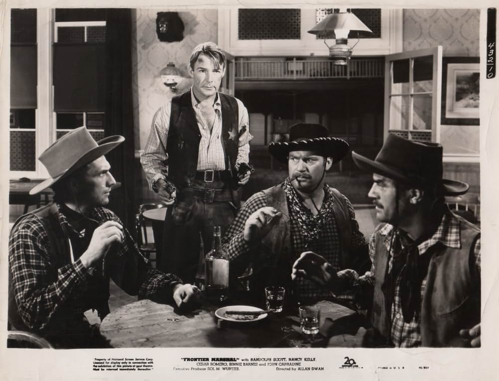 フロンティア・マーシャルの画像