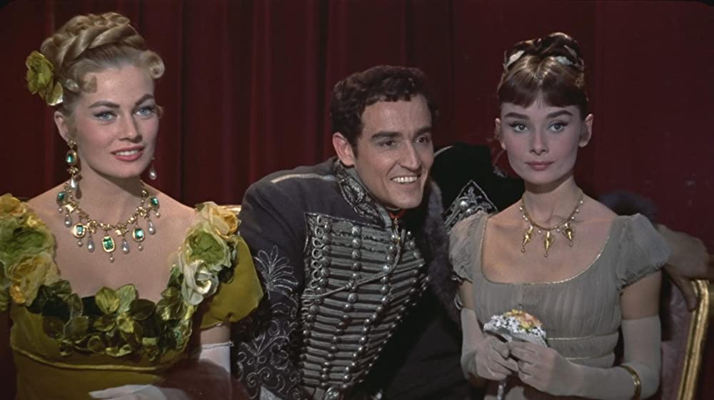 「戦争と平和」オードリー・ヘプバーン & アニタ・エクバーグ & ビットリオ・ガスマンの画像