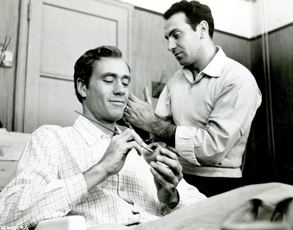 「戦争と平和」の画像