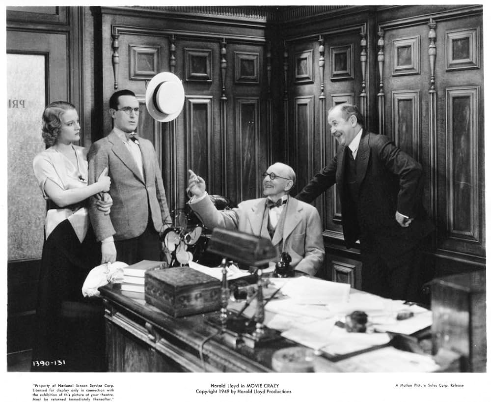 ロイドの活動狂の画像