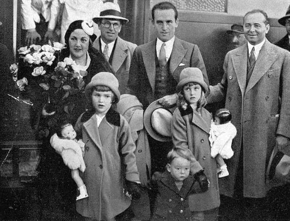 ロイドの活動狂の画像