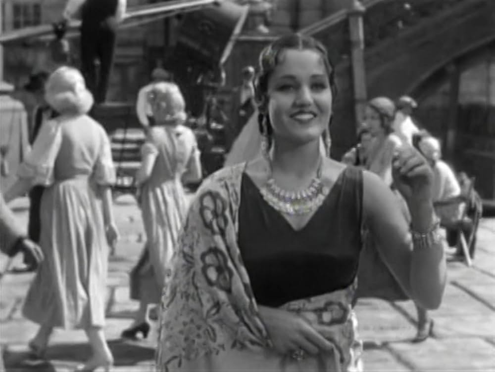 ロイドの活動狂の画像