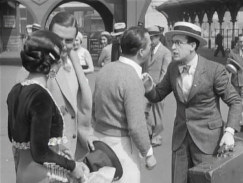 ロイドの活動狂の画像