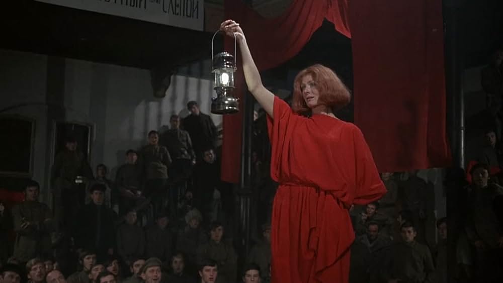 裸足のイサドラの画像