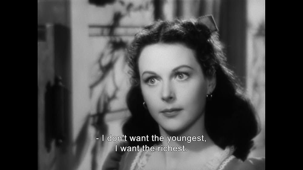 奇妙な女の画像