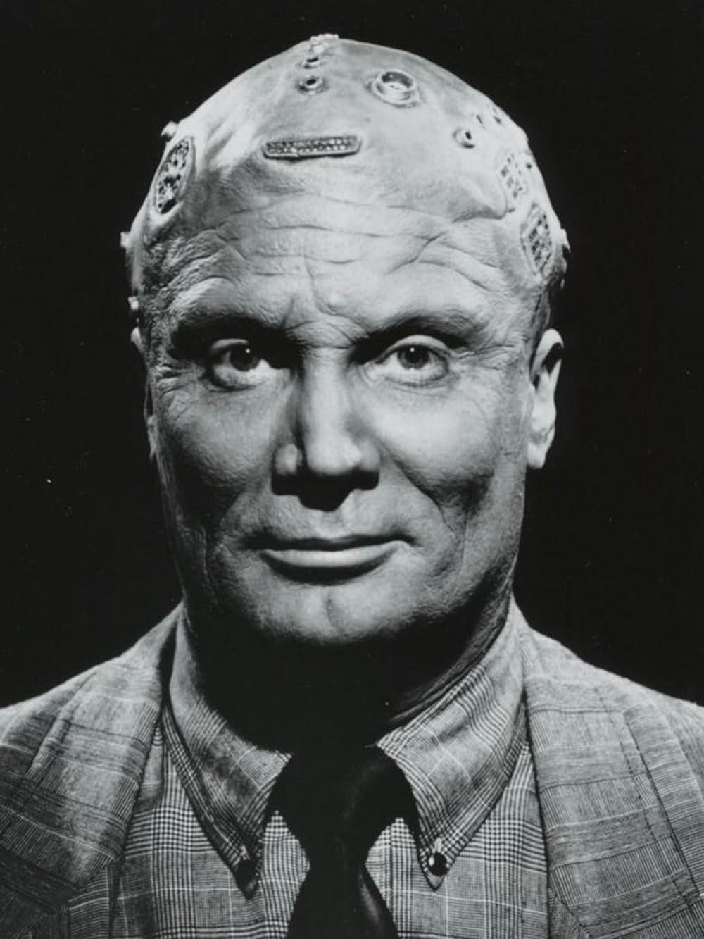 プラグヘッド／悪魔の電脳人間の画像