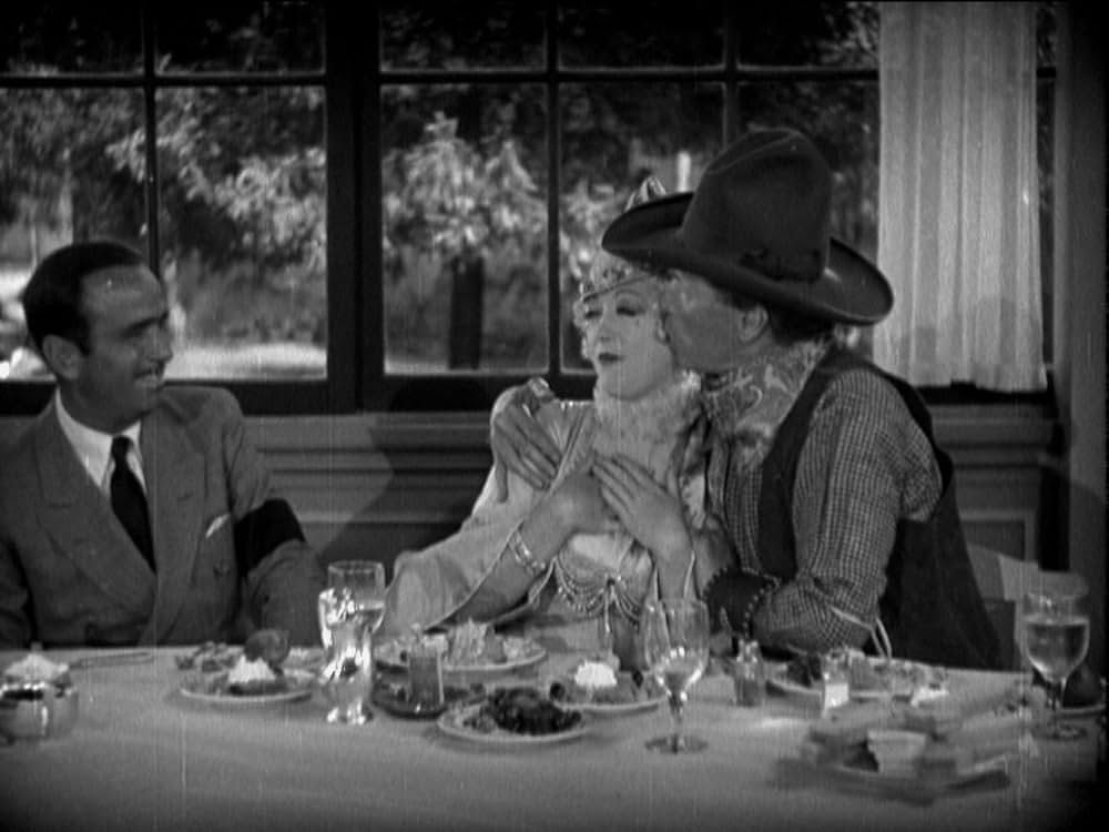 活動役者の画像