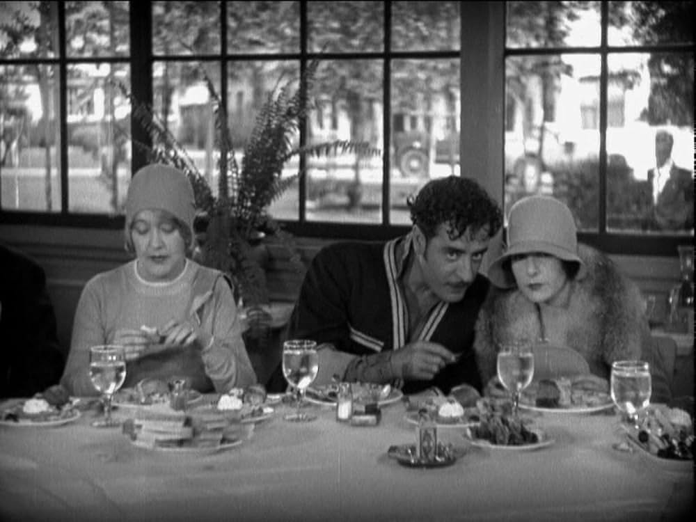 活動役者の画像