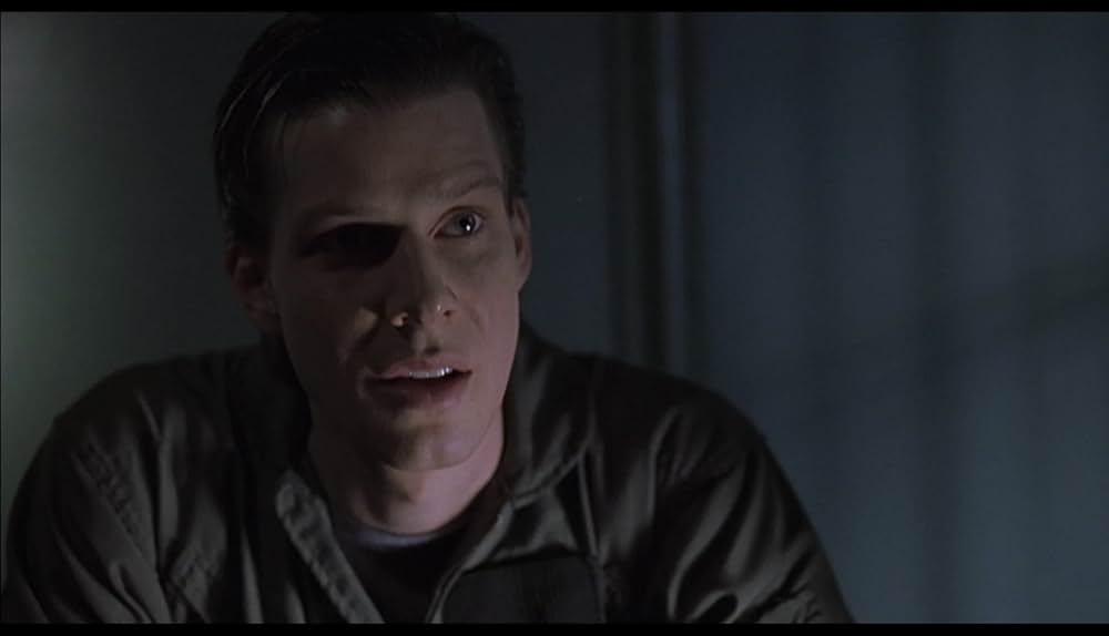 クロウ 復讐の翼の画像