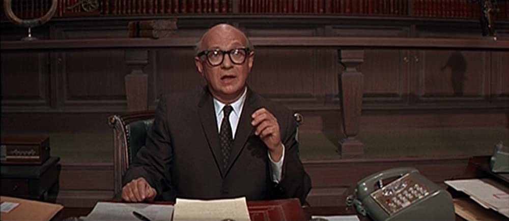 哀愁の花びらの画像