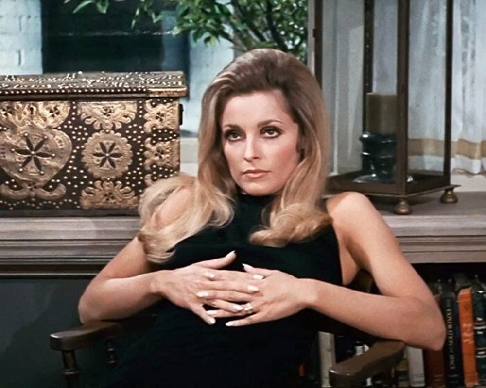 哀愁の花びらの画像