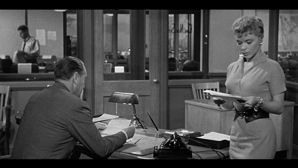 口紅殺人事件の画像