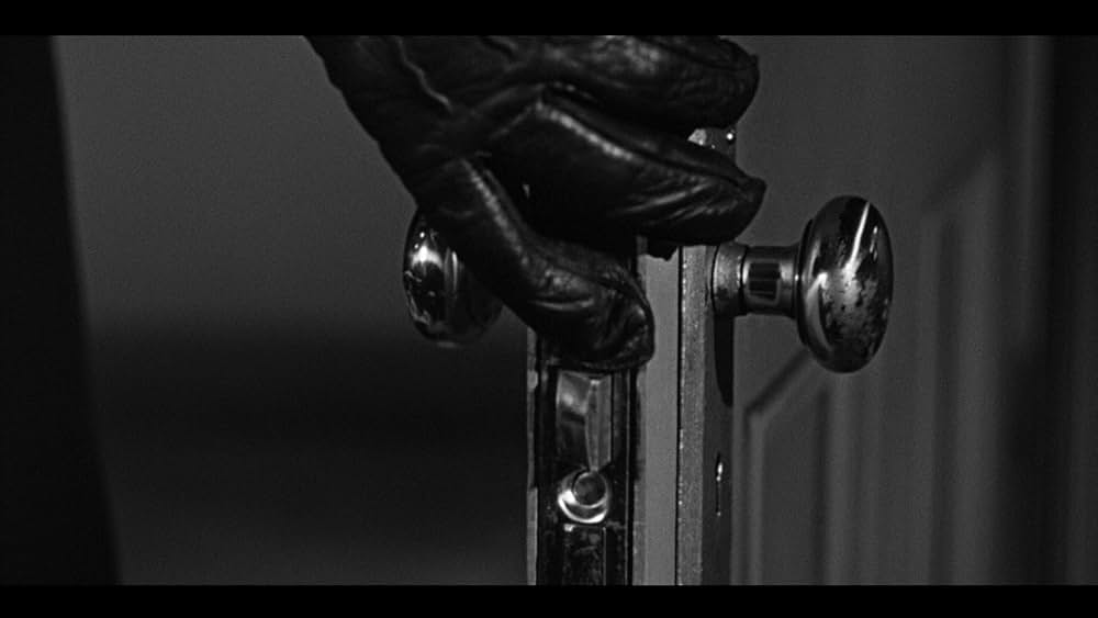 口紅殺人事件の画像