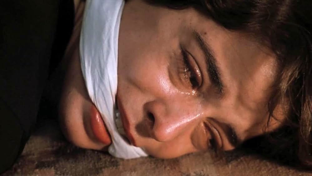 暗闇のささやきの画像