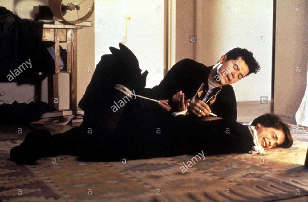 暗闇のささやきの画像