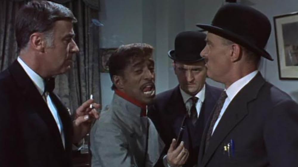 罠にはまった二人・密輸ダイヤをひとり占めの画像