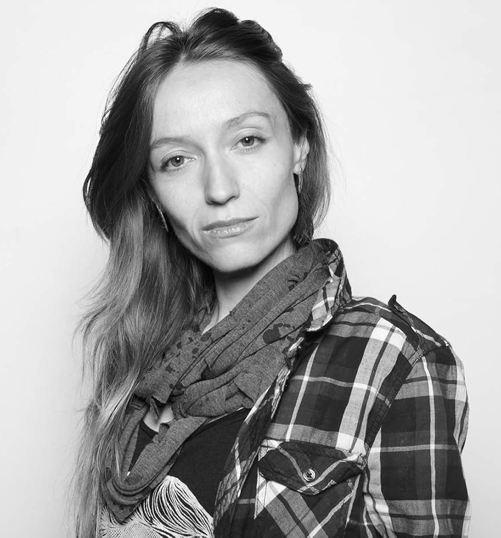 ダニエラ 17歳の本能の画像