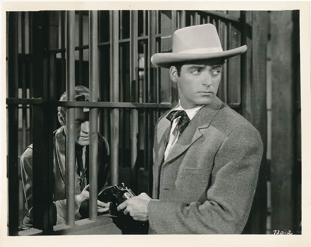 帰って来た男の画像