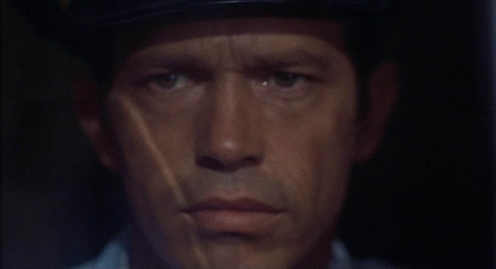 「夜の大捜査線」の画像