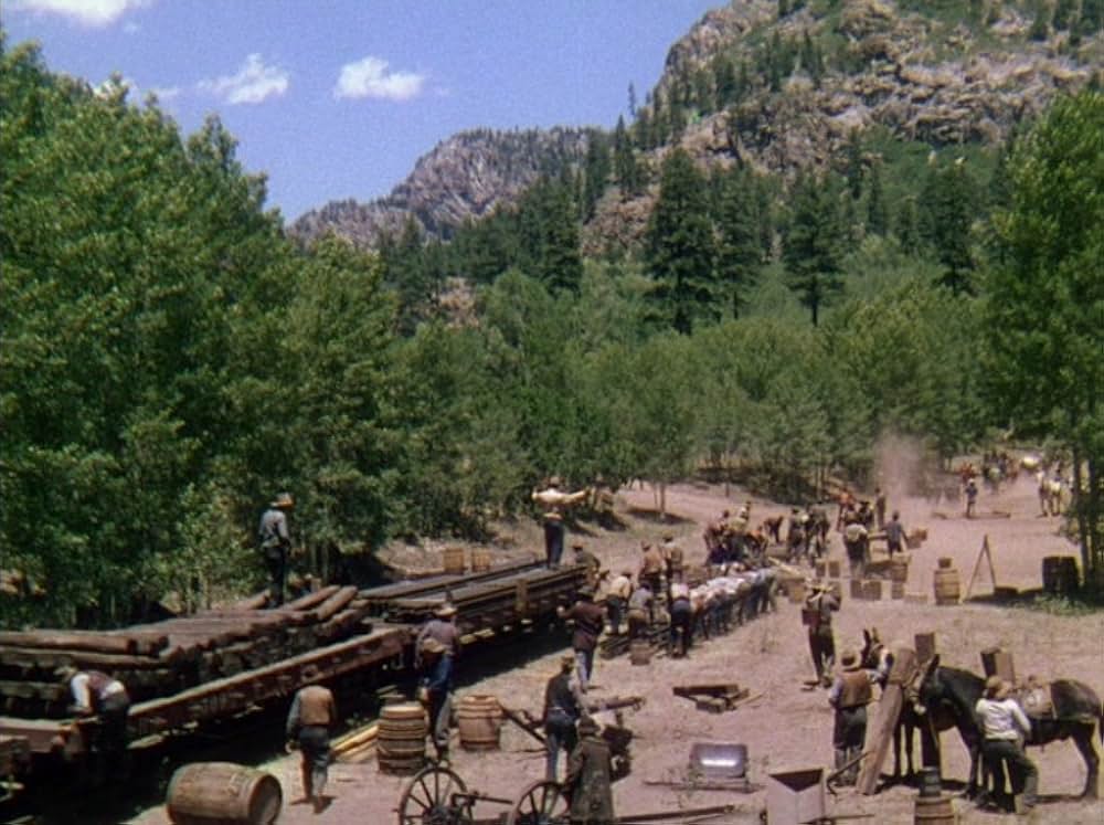 鉄路に賭ける男の写真