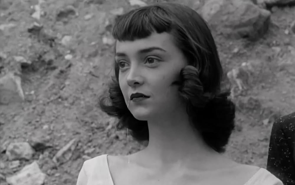 宇宙からの少年／宇宙から来たティーンエイジャーの画像