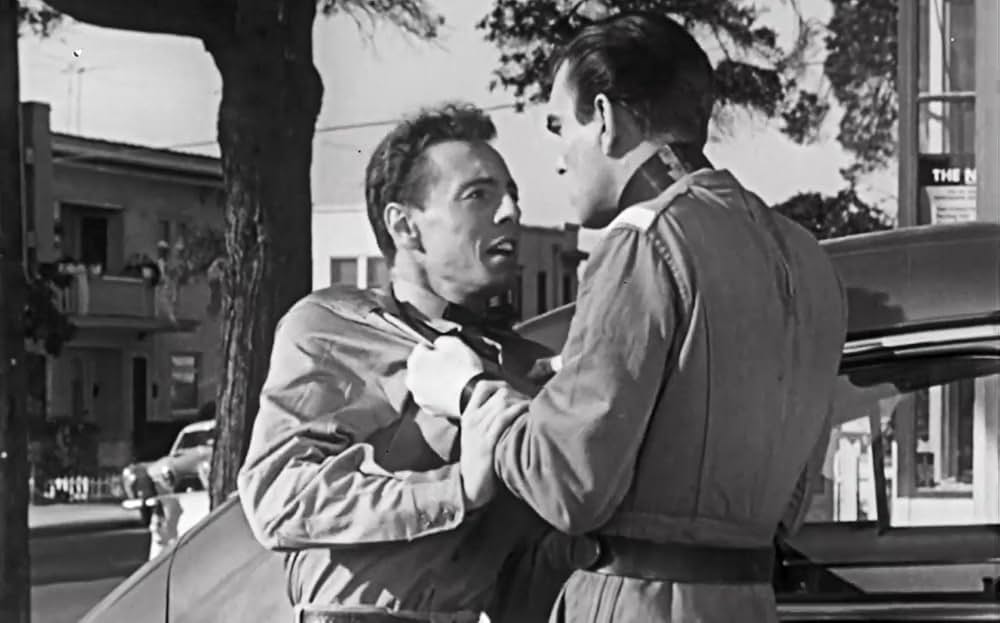 宇宙からの少年／宇宙から来たティーンエイジャーの画像