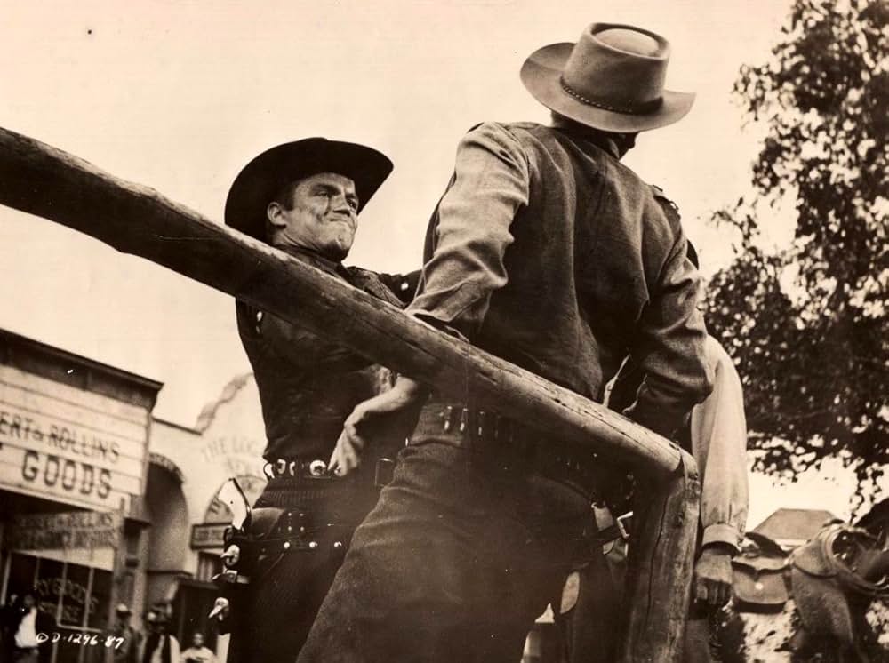 欲望の谷の画像