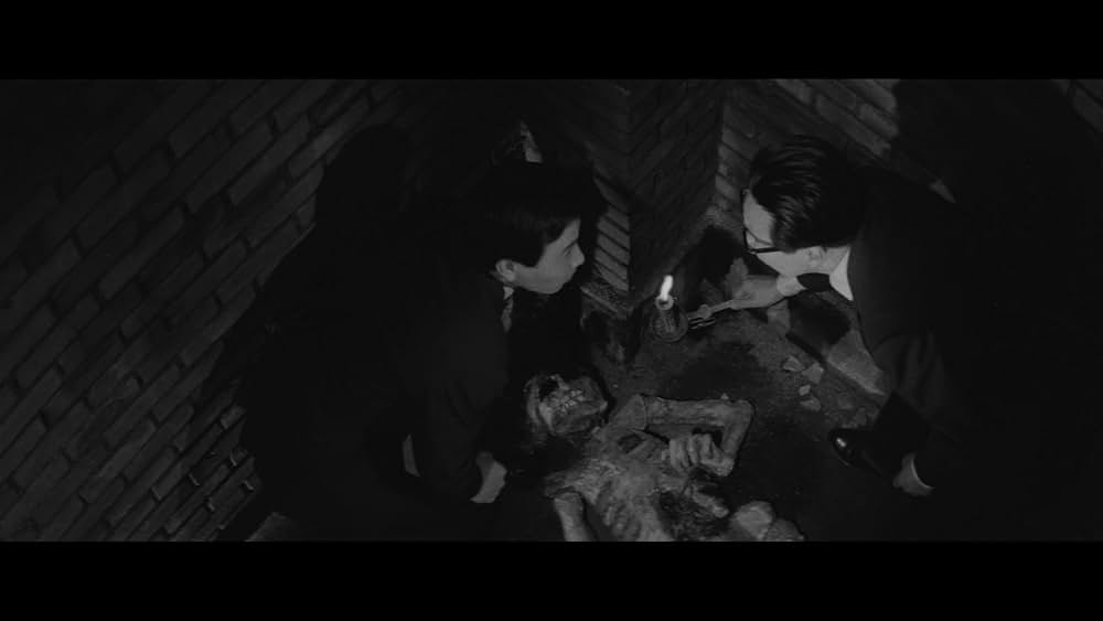 怪談せむし男の画像