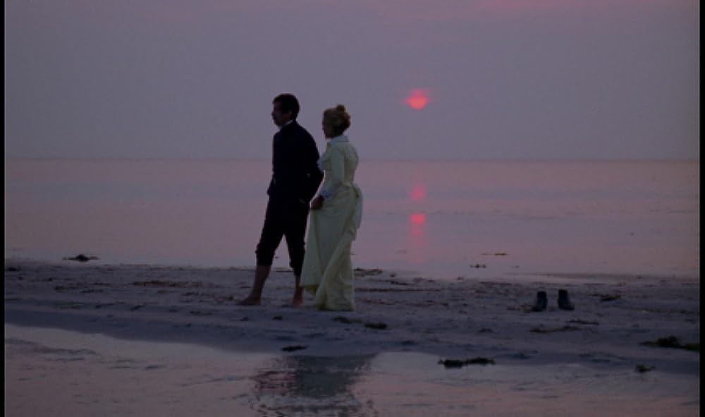 「みじかくも美しく燃え」の画像