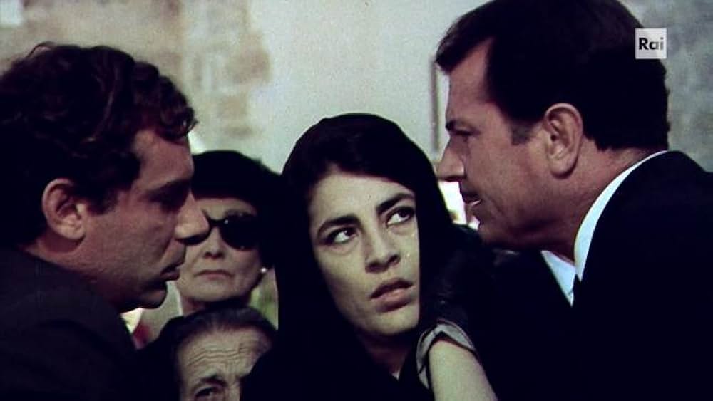 悪い奴ほど手が白いの画像