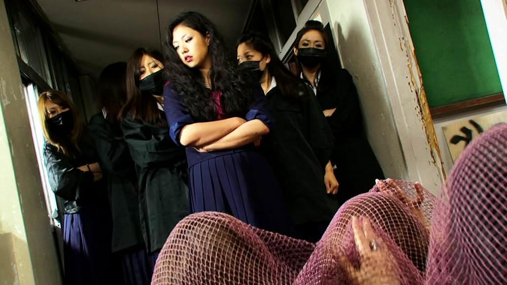 女子高生暴力教室の写真