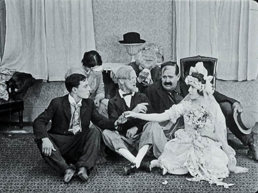 キートンの隣同士の画像