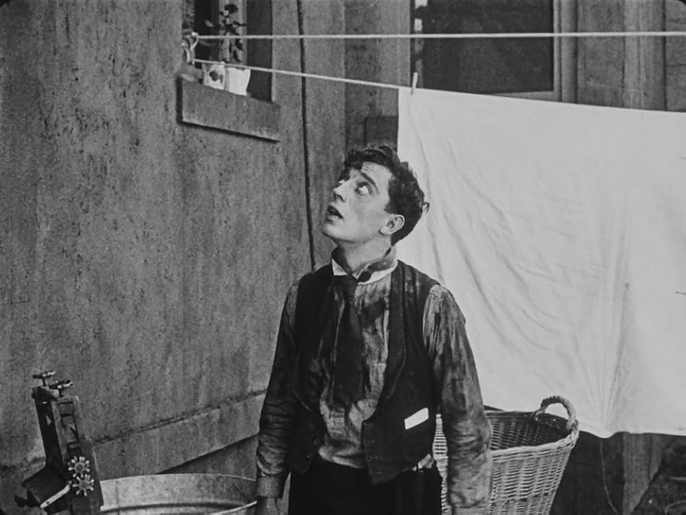 キートンの隣同士の画像