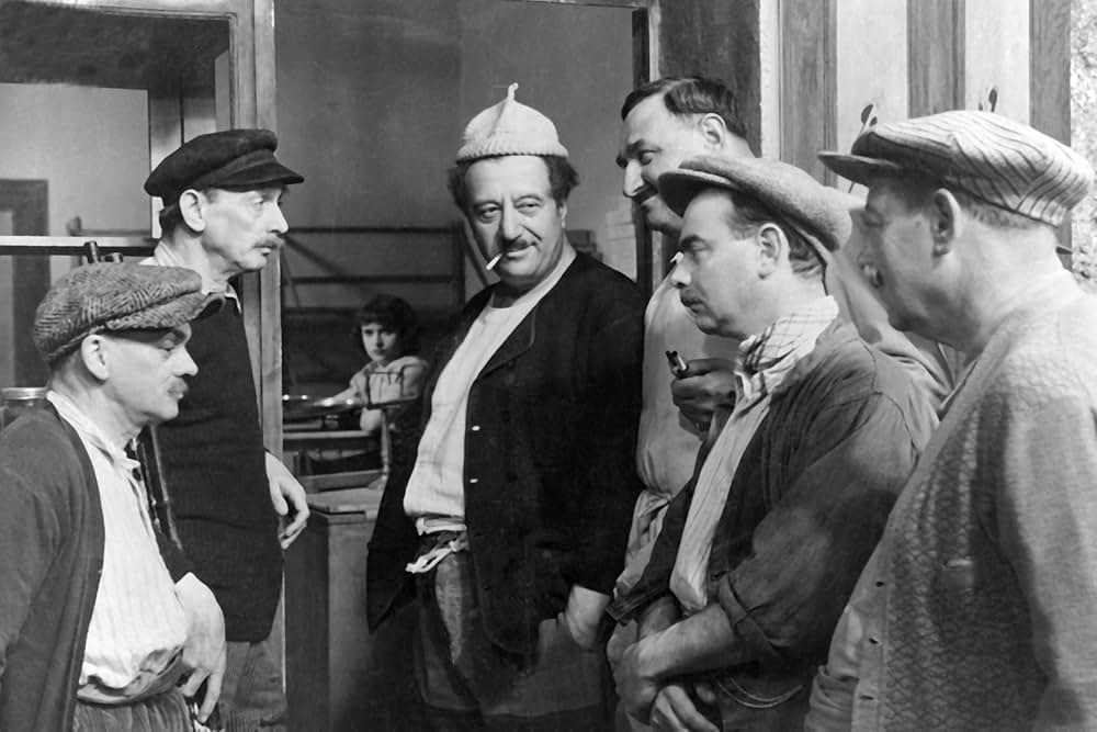 パン屋の女房の画像