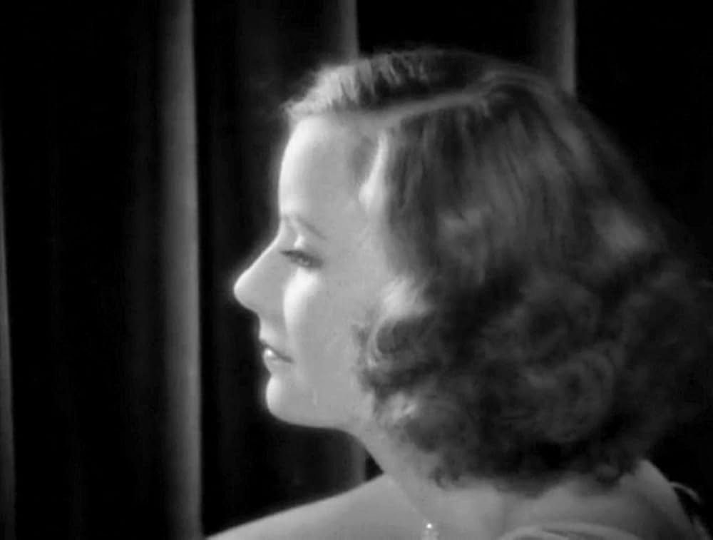 女の秘密の画像