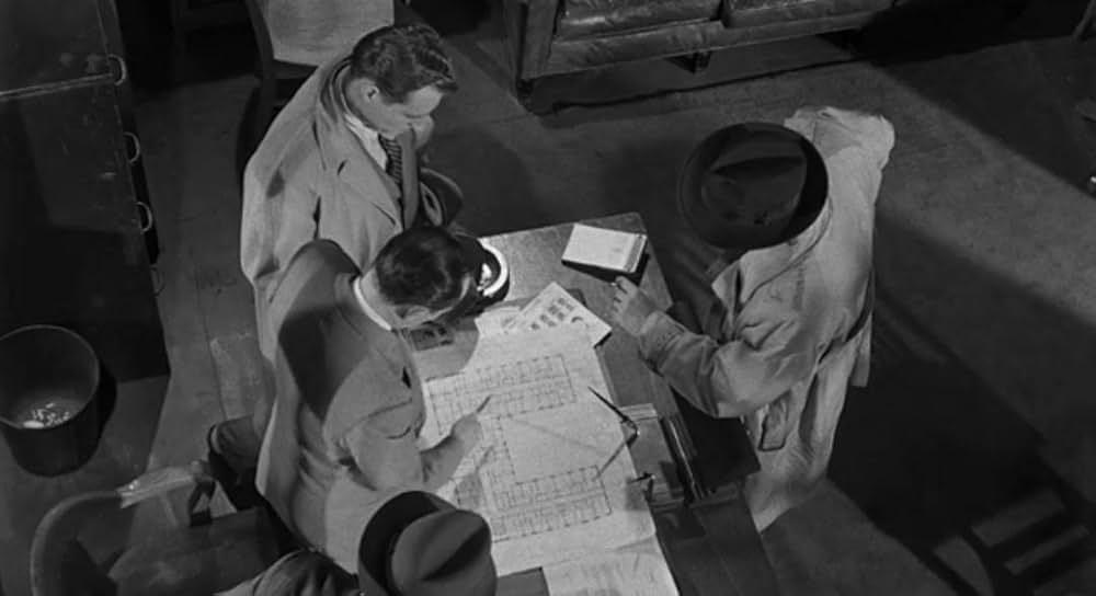 殺人者はバッヂをつけていたの画像