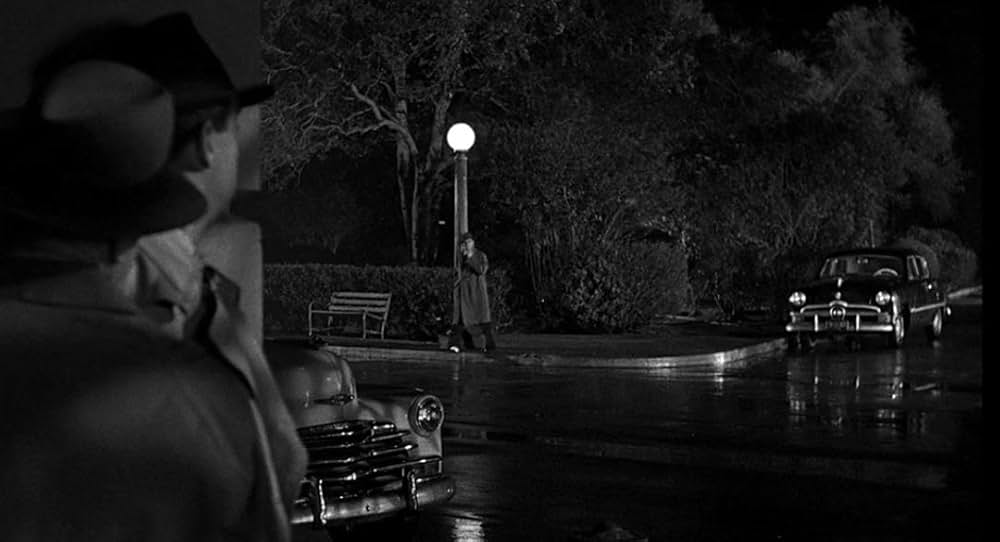 殺人者はバッヂをつけていたの画像