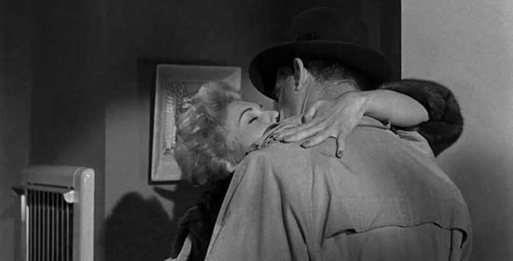 殺人者はバッヂをつけていたの画像