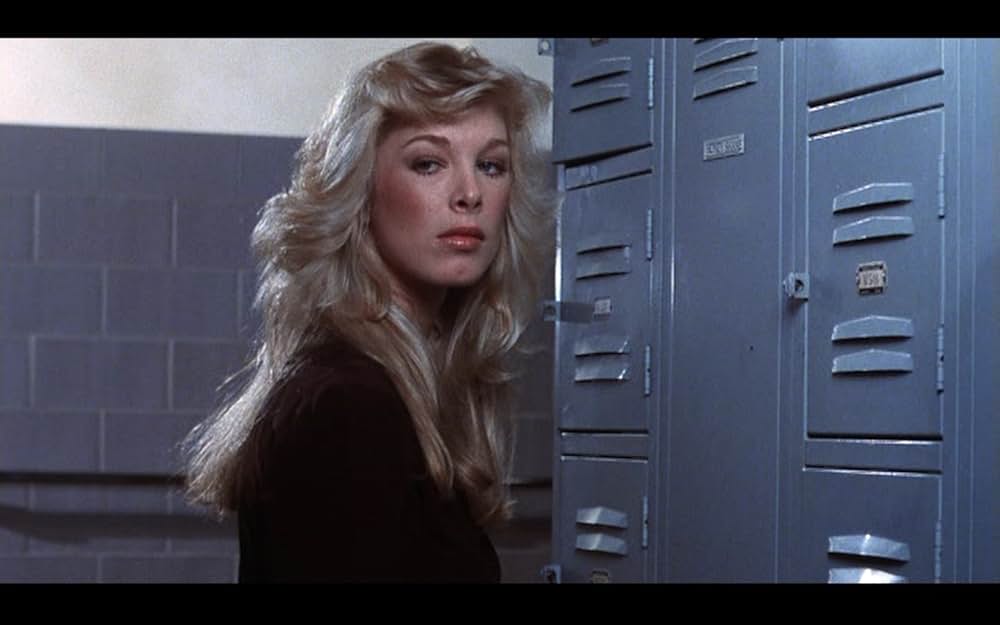 Tバック・アカデミーの画像