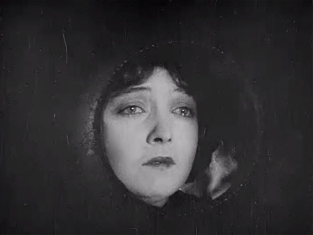 ホワイト・シスターの画像