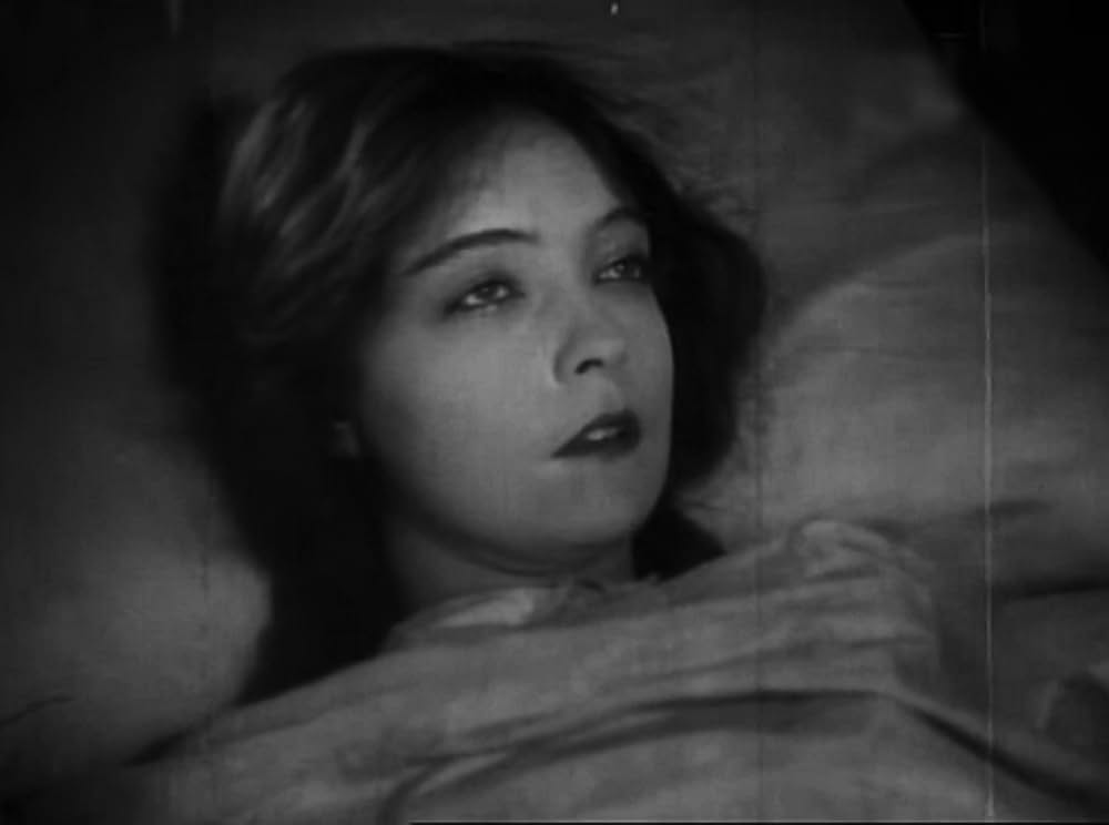 ホワイト・シスターの画像