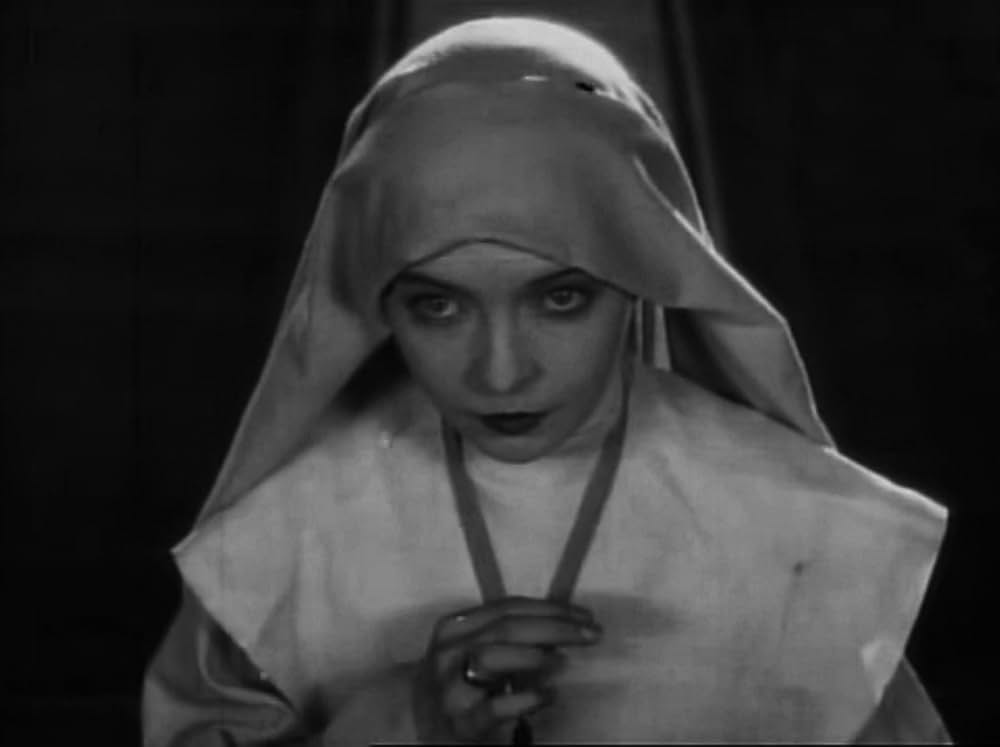 ホワイト・シスターの画像